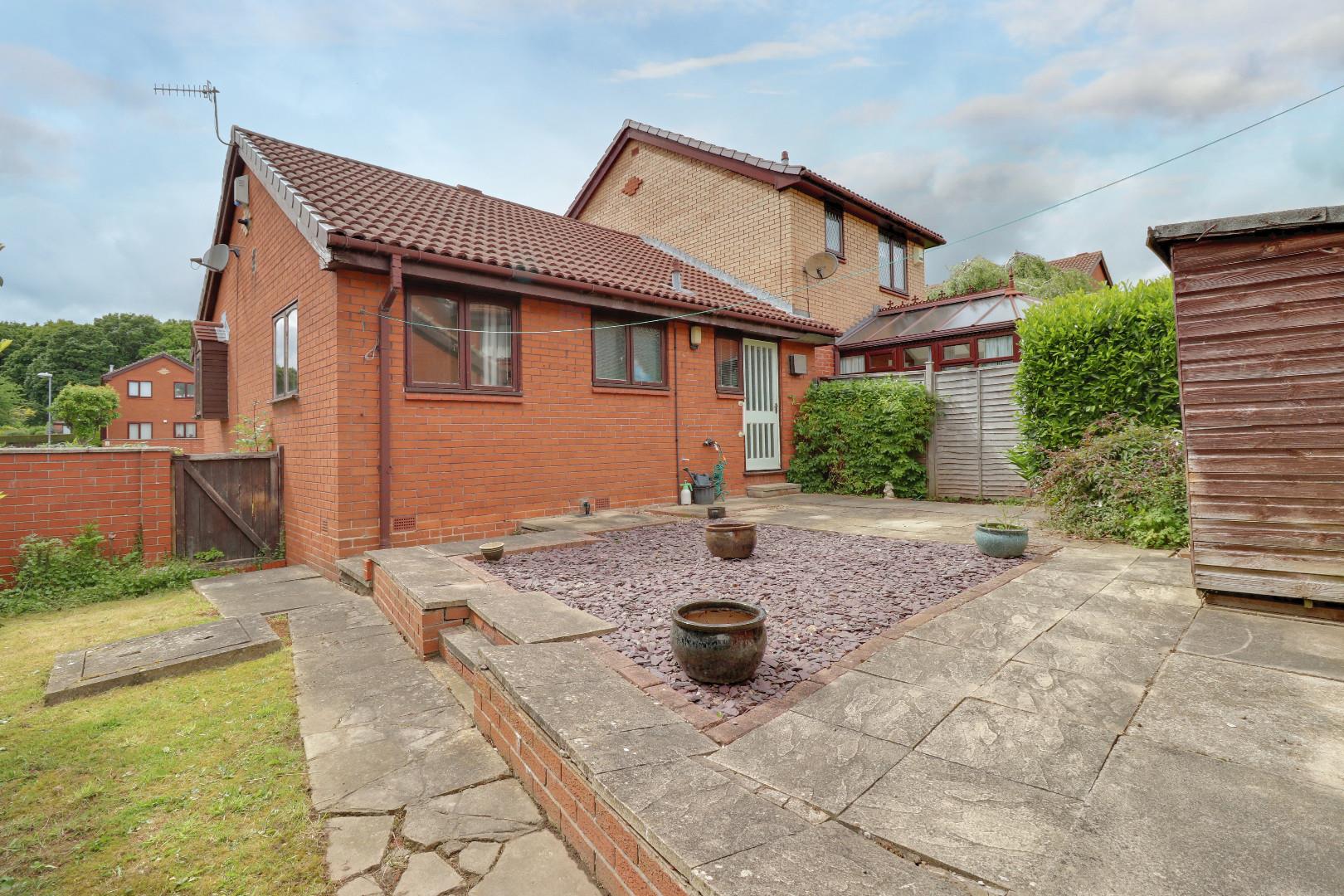 Woodside Park Avenue, Horsforth Hardisty And Co